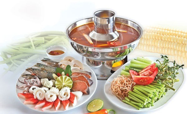 Cách nấu lẩu Thái chua cay ngon tuyệt trong những ngày mưa lạnh - Ảnh 1 Cách nấu lẩu Thái chua cay ngon tuyệt trong những ngày mưa lạnh - Ảnh 1