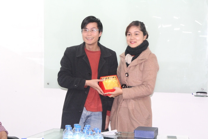 Giang Thiên Phú cam kết sẽ hỗ trợ các bạn sinh viên trong lĩnh vực công nghệ thông tin Giang Thiên Phú cam kết sẽ hỗ trợ các bạn sinh viên trong lĩnh vực công nghệ thông tin