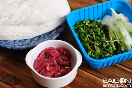 Nau pho bo ngon lanh cho bua sang - Anh 2