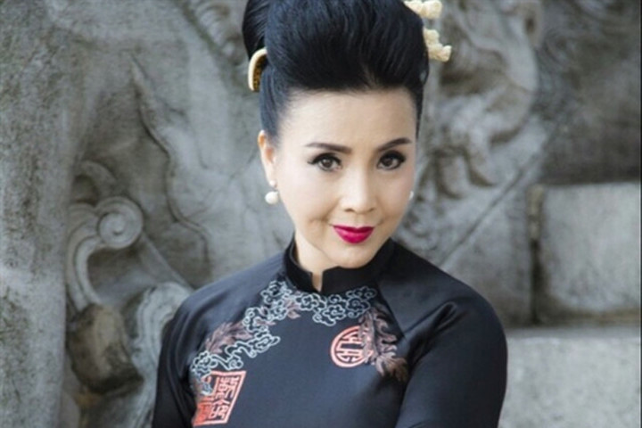 Lan Hương "Em bé Hà Nội": 2 lần lấy chồng, 2 lần làm lẽ cùng những niềm đau chôn giấu