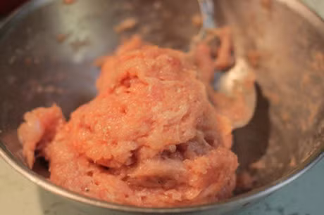 5 sai lam thuong gap khi me cho con an dam khien tre 