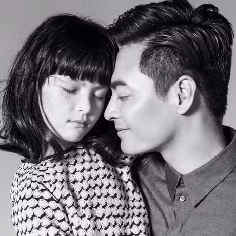 MC Phan Anh va gia dinh 