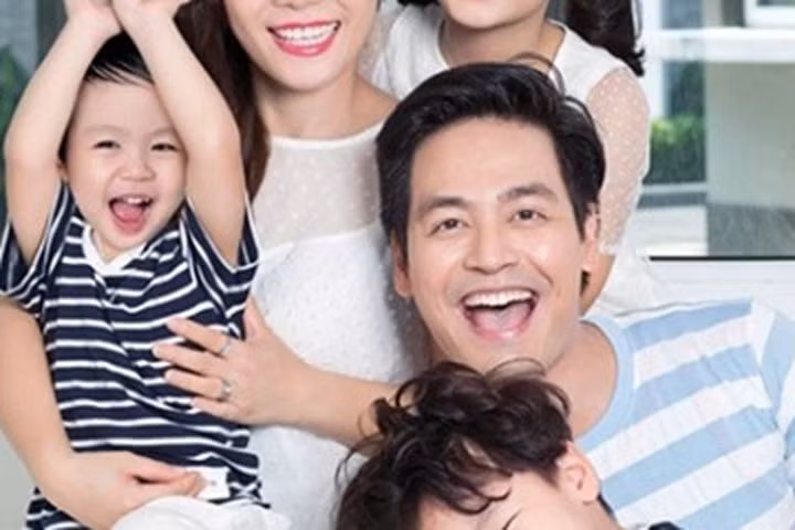 MC Phan Anh và gia đình "vợ đẹp, con xinh" bậc nhất showbiz
