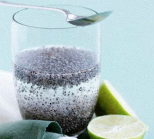 Hạt Chia cũng là một nguồn omega-3 và canxi tuyệt vời. Ảnh: chiaseedspot. Ảnh: chiaseedspot.