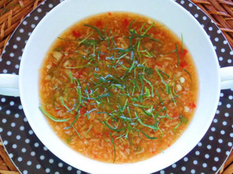 Cách làm ốc bươu hấp sả thơm phức, giòn ngon sần sật, ăn là ghiền - Ảnh 2 Cach lam oc buou hap sa thom phuc, gion ngon san sat, an la ghien - Anh 2