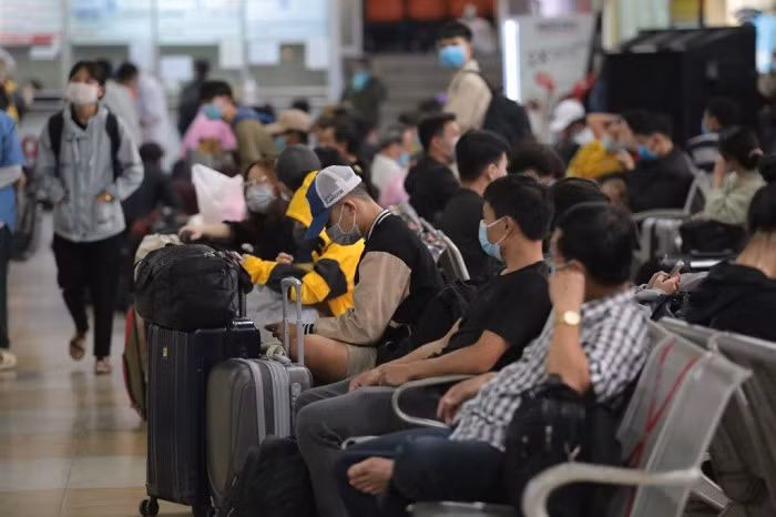 Hầu hết các nhà xe về các tỉnh miền Trung và Tây Nguyên đều đông sinh viên về quê như Bình Định, Phú Yên, Quảng Ngãi, Khánh Hoà...