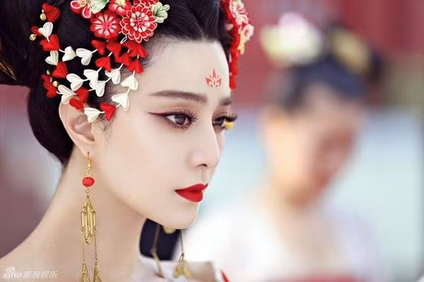 Hình ảnh: Phạm Băng Băng và khối tài sản giàu nhất showbiz Trung Quốc số 6