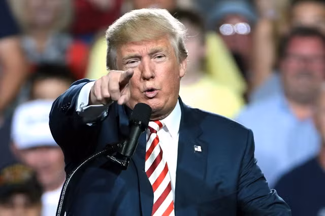 TT Mỹ Donald Trump.