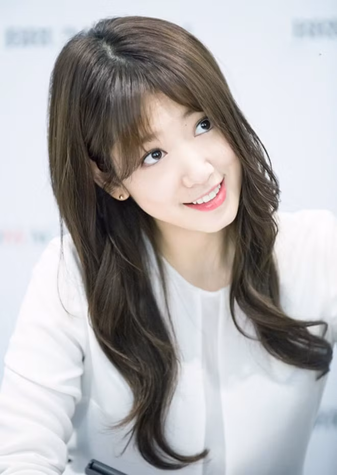 Cách chọn kiểu tóc mái bằng theo từng khuôn mặt ảnh 9