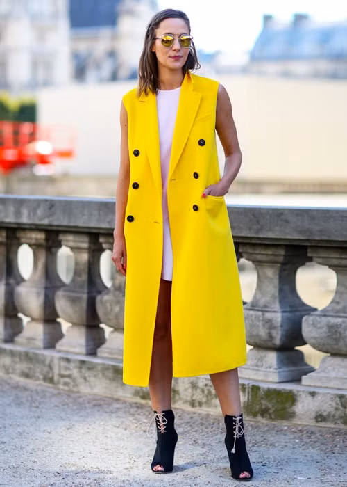 Hình ảnh: 5 màu áo khoác công sở bạn không nên bỏ lỡ mùa đông 2015 số 3