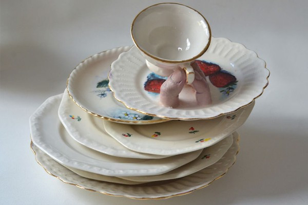 Bộ chén bát độc nhất vô nhị không dành cho người 