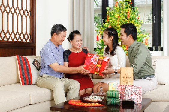 Quà Tết: Tặng gì cho cha mẹ? 2 Quà Tết: Tặng gì cho cha mẹ? 2