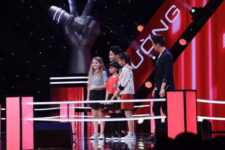 Noo Phuoc Thinh va Dong Nhi bat khoc khi phai loai thi sinh nhi - Anh 5