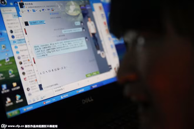 Nghị lực vô bờ của bé gái điều khiển máy tính bằng mũi ảnh 4