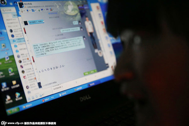 Nghị lực vô bờ của bé gái điều khiển máy tính bằng mũi ảnh 4 Nghị lực vô bờ của bé gái điều khiển máy tính bằng mũi ảnh 4