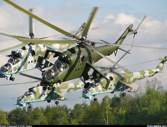 Trực thăng tấn công Mi-24/35 đứng thứ 8 trong danh sách với 897 chiếc đang hoạt động. Trực thăng này phục vụ trong quân đội 54 quốc gia trên thế giới. Không quân Nga đang có khoảng 310 chiếc trong biến chế. Ảnh: Airliners Trực thăng tấn công Mi-24