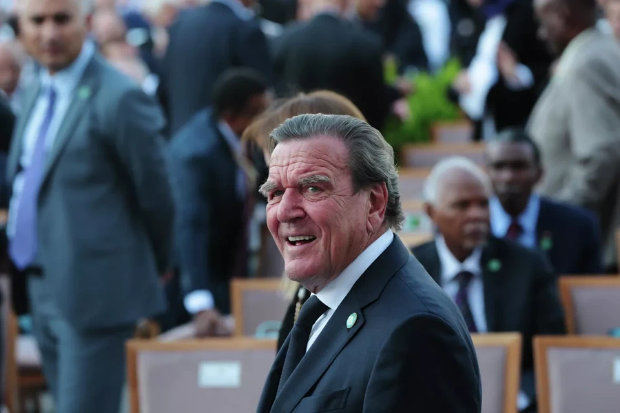 Cựu Thủ tướng Đức Gerhard Schroeder.