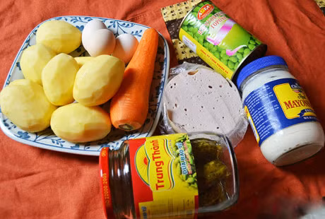 Cach lam mon salad Nga truyen thong chuan vi tai nha - Anh 1