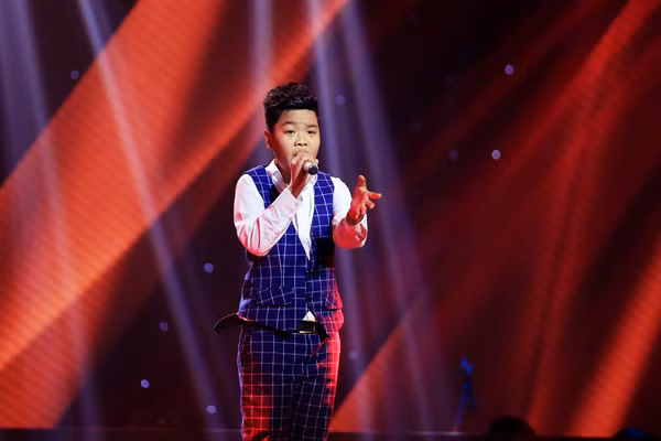 5 gương mặt nam gây sốt tại các mùa The Voice kids ảnh 2