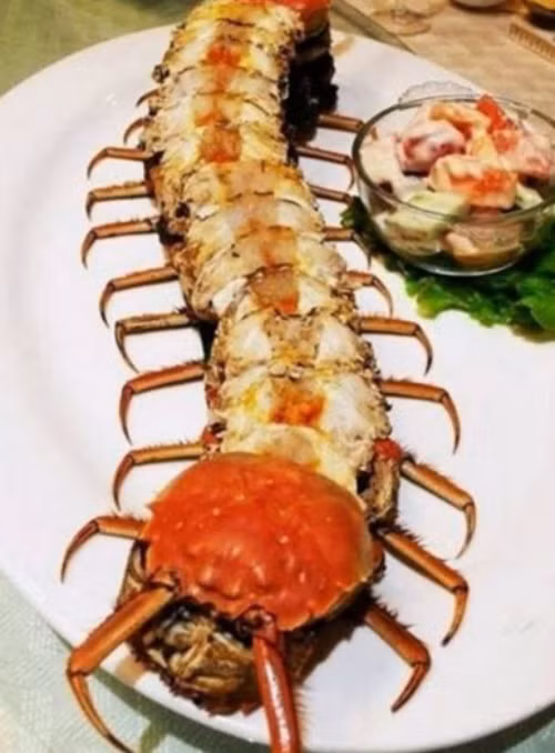 cuoi-te-ghe-20-10-hay-nhin-xem-trong-mat-anh-co-gi-4