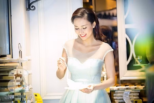 Á hậu Ngô Trà My