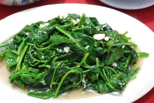 5 món rau xào tỏi ngon miệng, trôi cơm cho ngày hè mát trời ảnh 4 5 món rau xào tỏi ngon miệng, trôi cơm cho ngày hè mát trời ảnh 4