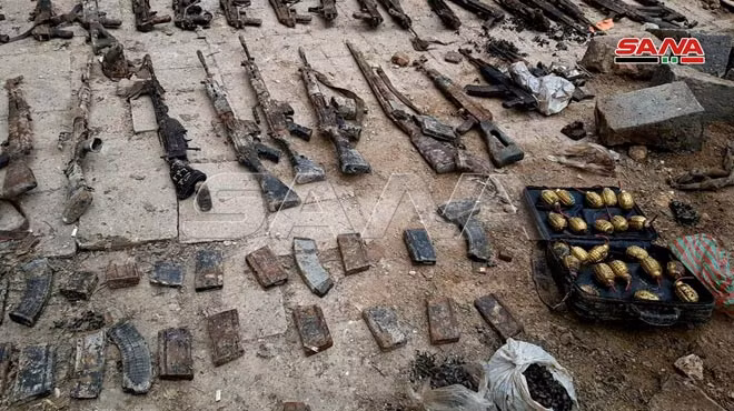 Cận cảnh kho vũ khí lớn của khủng bố được Syria phát hiện ảnh 3