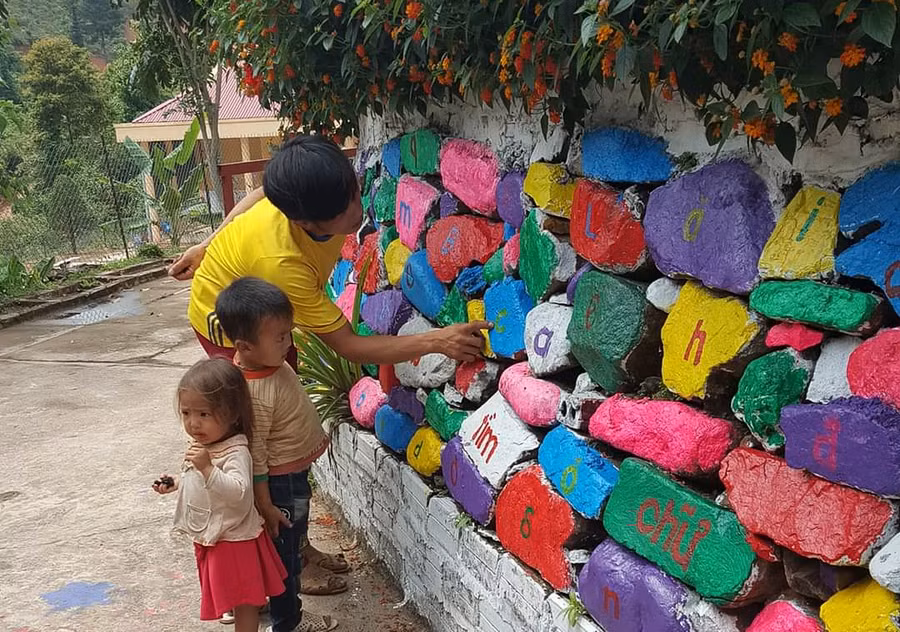 Ý thức của phụ huynh từng là "trở lực", nhưng giờ đây đã trở thành động lực để thúc đẩy giáo dục địa phương phát triển. Ảnh: NVCC