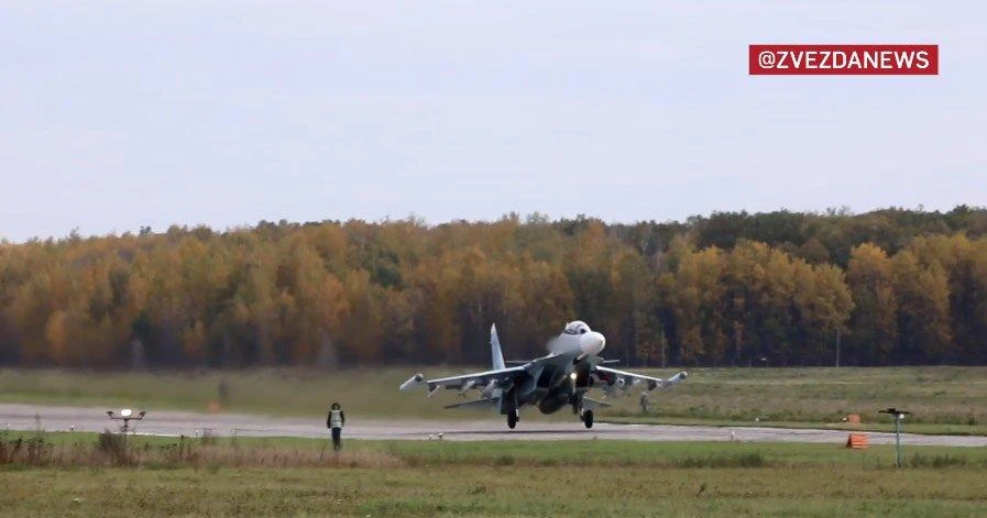 Chiến đấu cơ Su-30 Nga.