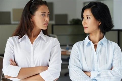 Cuộc chiến mẹ chồng - nàng dâu bùng nổ (ảnh minh họa)
