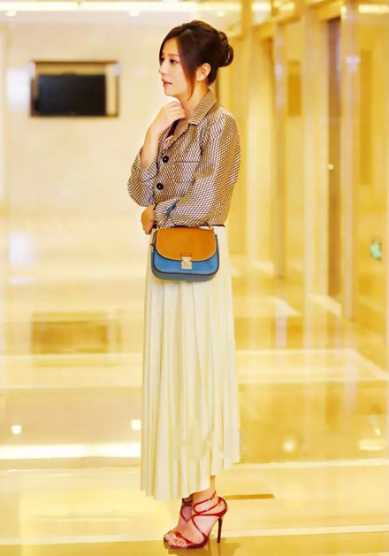 Triệu Vy gợi ý phối đồ công sở ảnh 9