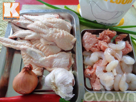 Cánh gà nhồi thịt sốt nước mắm đầy hấp dẫn - Ảnh 1 Canh ga nhoi thit sot nuoc mam day hap dan - Anh 1