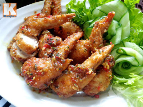 Cánh gà nhồi thịt sốt nước mắm đầy hấp dẫn - Ảnh 11 Canh ga nhoi thit sot nuoc mam day hap dan - Anh 11