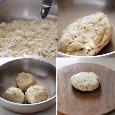 Lúc này bạn thêm nước vào và nhào bột cho mịn hoàn toàn thì chia bột làm ba phần bằng nhau.