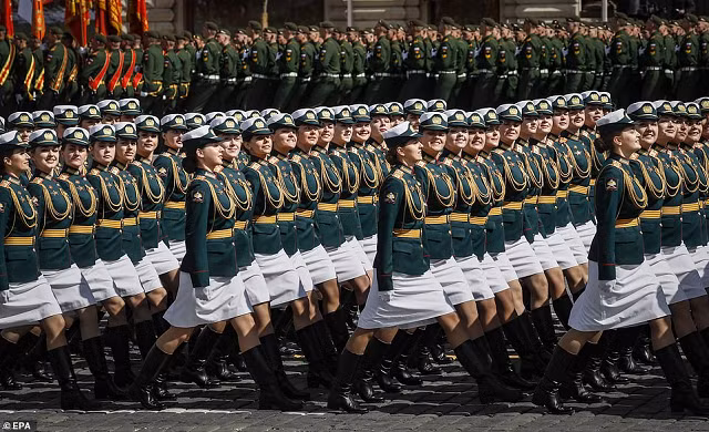 Nga thể hiện sức mạnh trong lễ duyệt binh mừng Ngày Chiến thắng ảnh 3