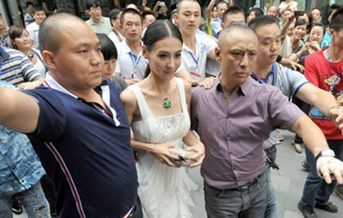 Mình hạc xương mai của mỹ nhân Hoa ngữ - ảnh 15