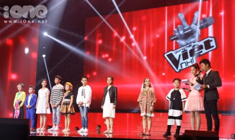 Ong Cao Thang khoc nac khi loai tro cung - Anh 1