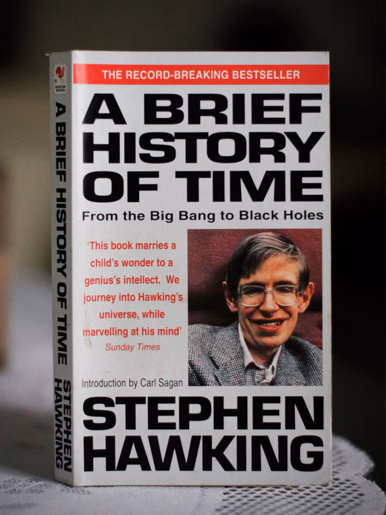 5 cuốn sách ăn khách về vũ trụ bao la