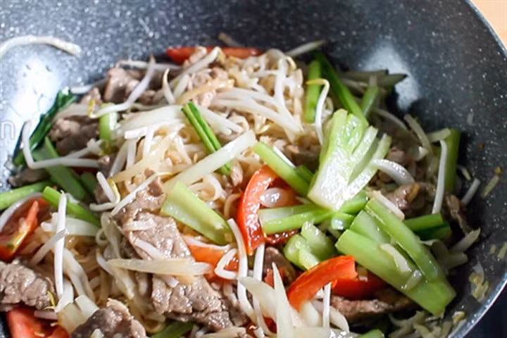 Món ngon cuối tuần: Phở xào bò