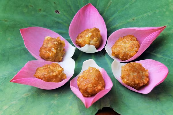 Những món ngon từ cốm chỉ mùa thu Hà Nội mới có ảnh 3