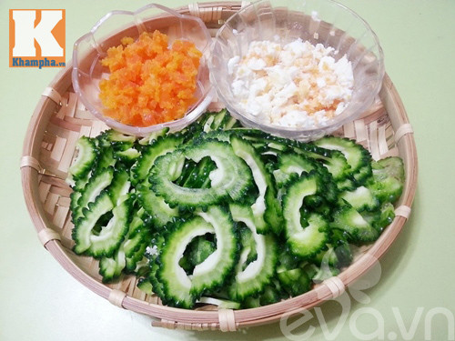 la mieng voi muop dang xao trung muoi - 2
