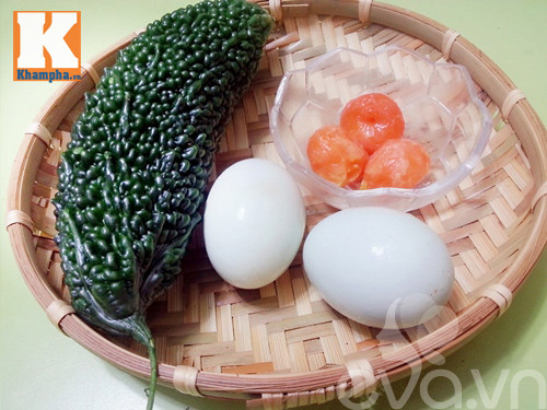 la mieng voi muop dang xao trung muoi - 1