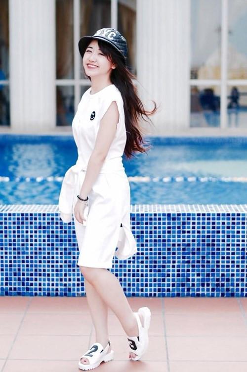 Hé lộ chiều cao thật của hot girl Việt thế hệ mới - ảnh 1