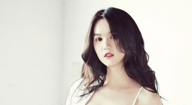 Ngọc Trinh và con đường từ nhân viên bida đến “Nữ hoàng nội y” - Ảnh 4