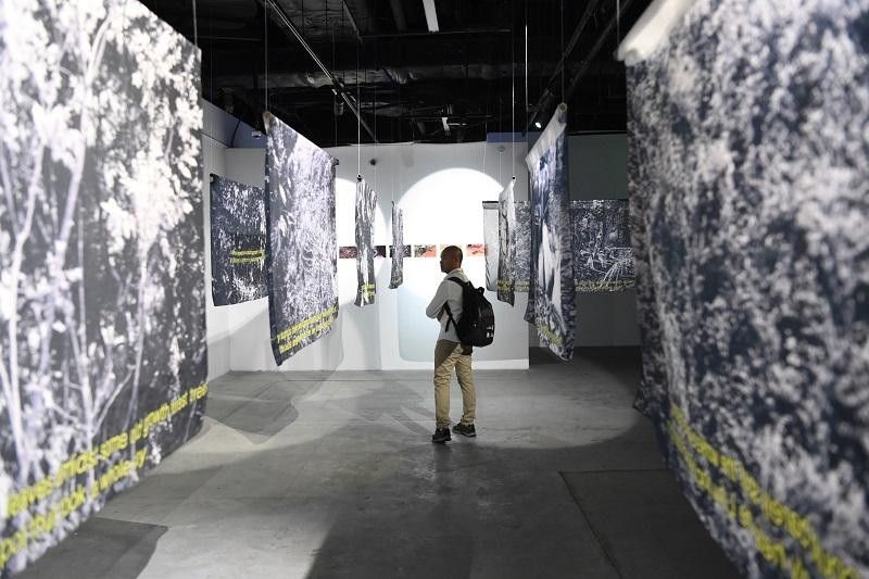 Triển lãm Tỏa IV thu hút đông đảo người yêu nghệ thuật thưởng thức Triển lãm Tỏa IV thu hút đông đảo người yêu nghệ thuật thưởng thức