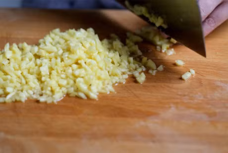 Tet nay tu tay lam mon banh dua thom ngon kho cuong - Anh 2