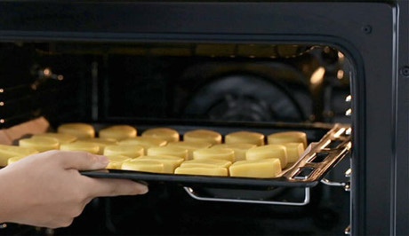 Tet nay tu tay lam mon banh dua thom ngon kho cuong - Anh 11