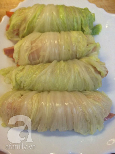 Rồi cuộn chặt tay. Rồi cuộn chặt tay.