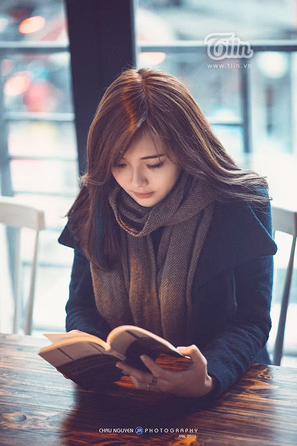  Hiện tại Hương đã có một shop thời trang của riêng mình. 