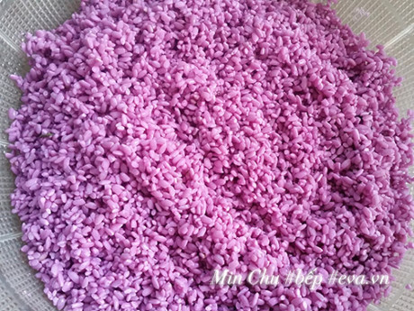 Xôi lá cẩm đơn giản mà ngon - Ảnh 4 Xoi la cam don gian ma ngon - Anh 4